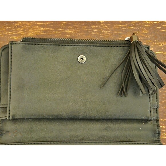 LOUNGEFLY Disney Villains Debossed Black Zip Vegan Leather Wallet - Picture 5 of 7